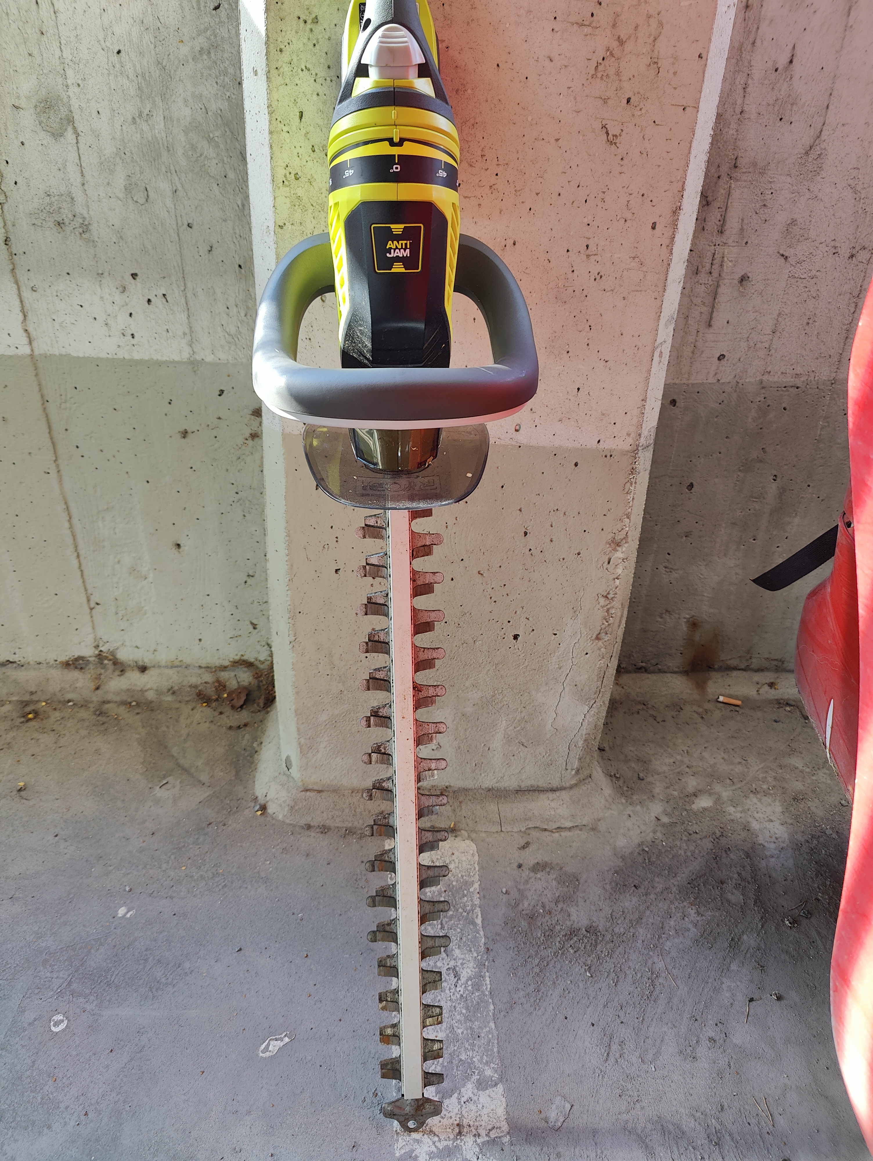 Ryobi 18v one plus sladdlos hacksax with 5.0ah battery 