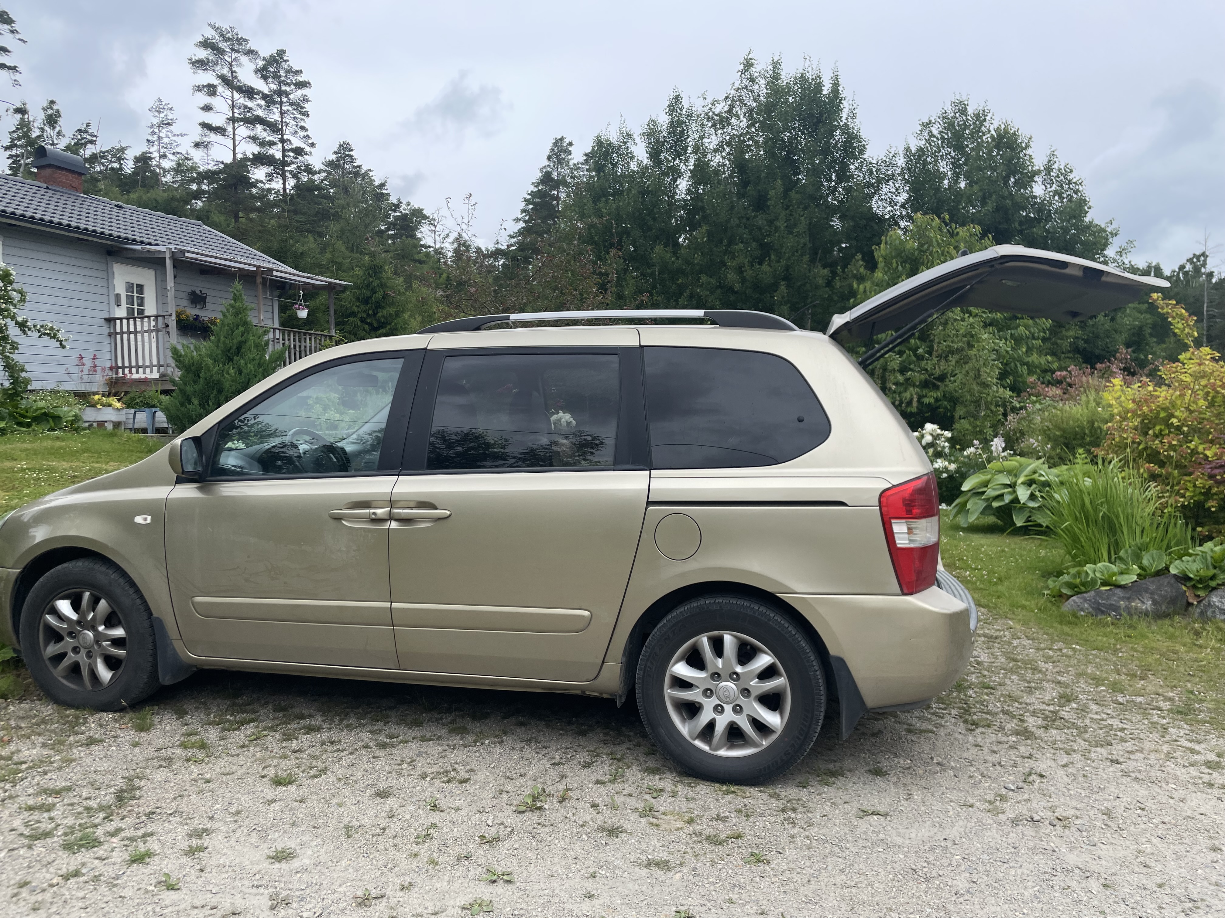 Kia carnival, 7-sitsig, automat