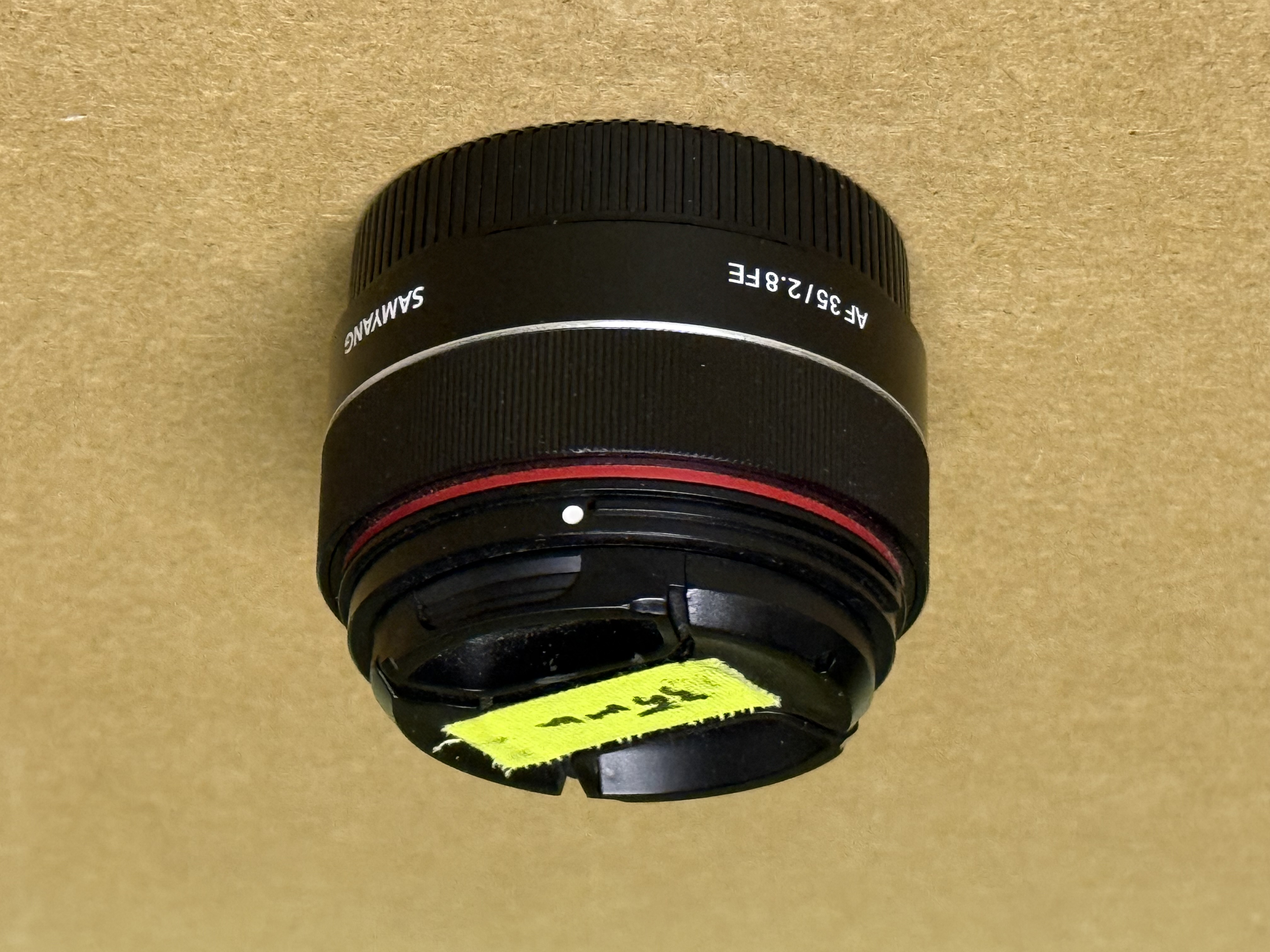Samyang af 35mm f/2.8 diameter: 49 mm