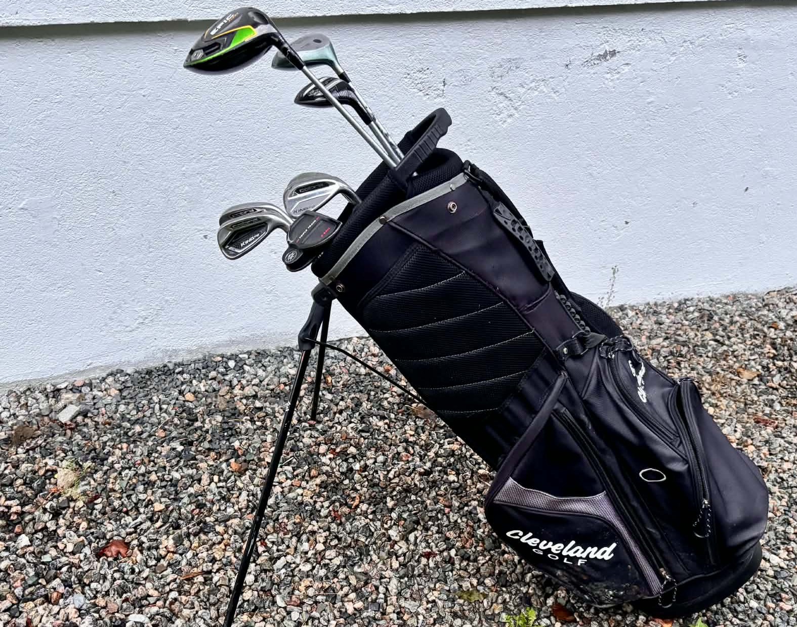 Golfsett med bærebag