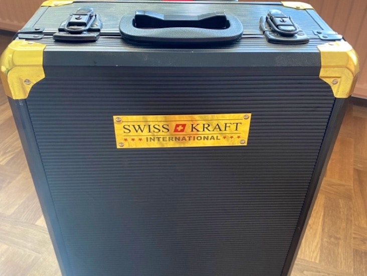 Verktygslådor megastor med allt du behöver