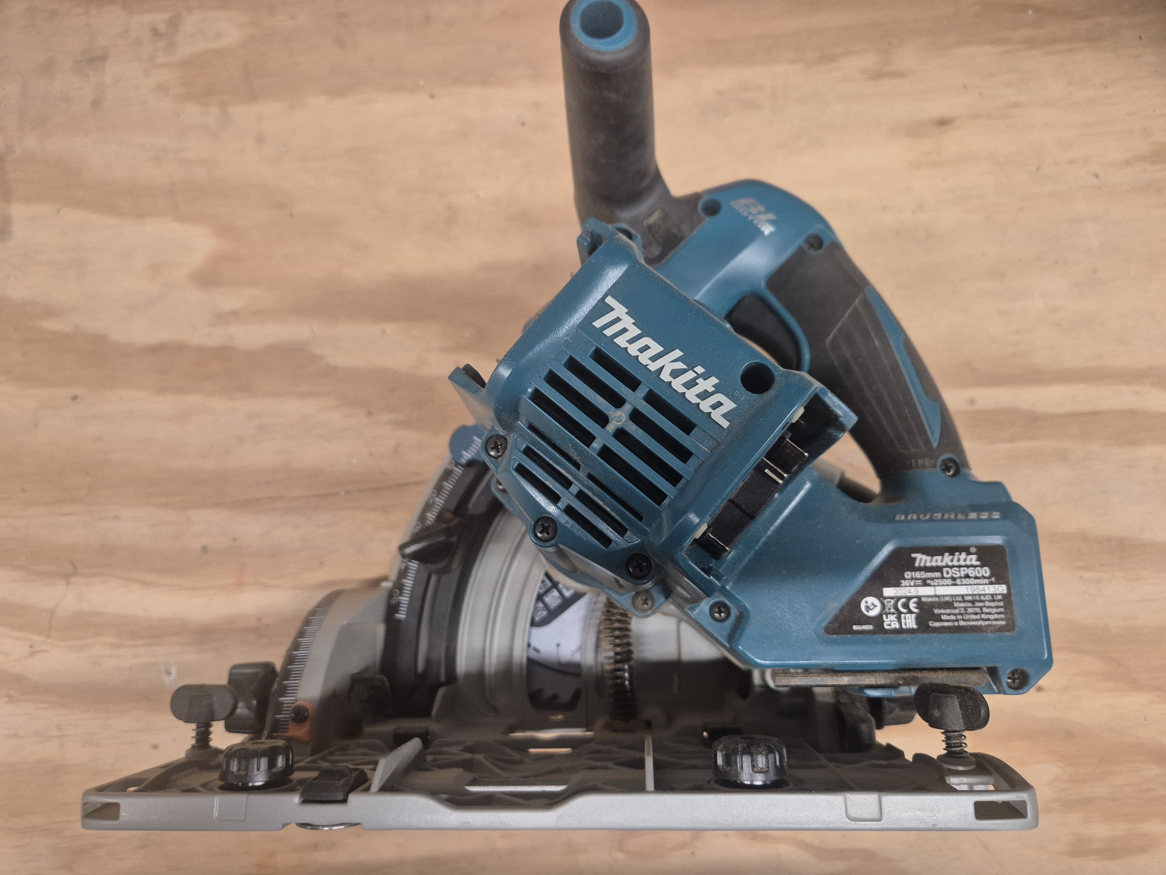 Makita dsp600 36v dyksav 165 mm