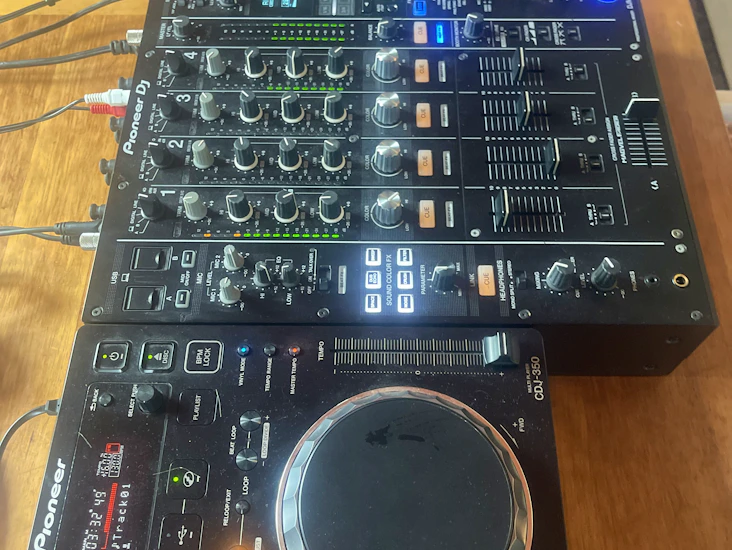 Dj-paket – pioneer djm-900nxs2 + 2x cdj-350 inkl kablar