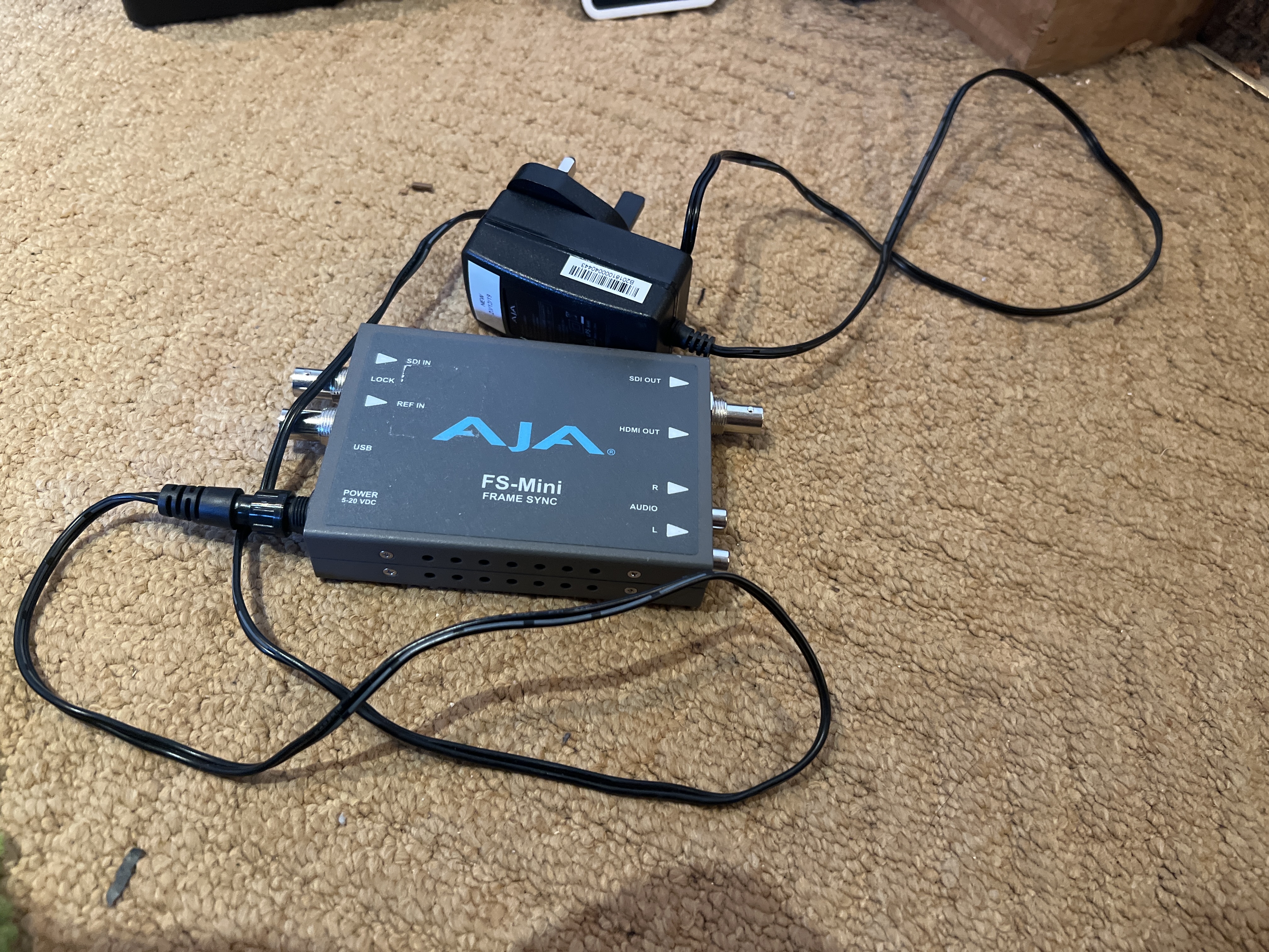 Aja fs-mini frame synchronizer