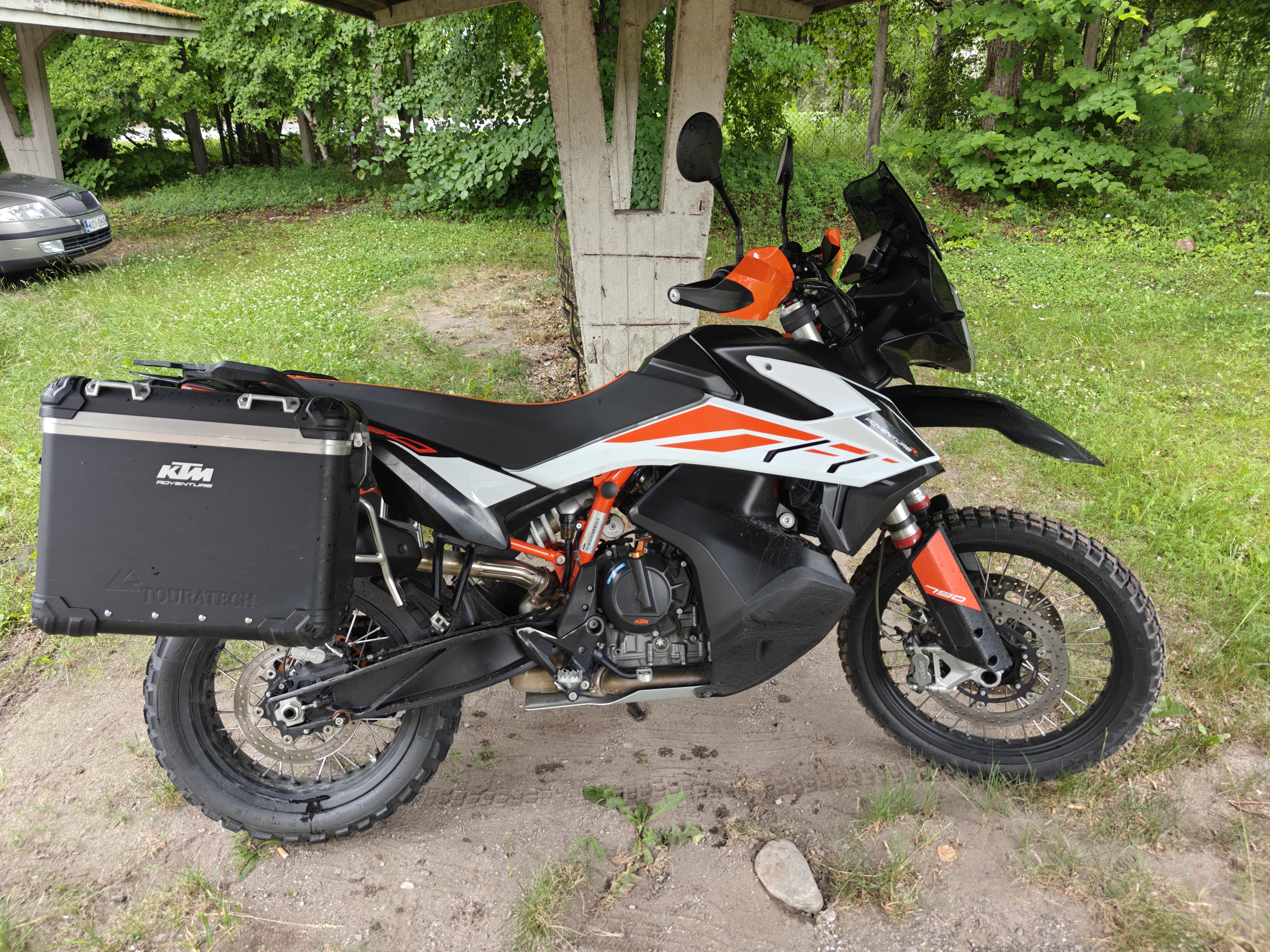 Moottoripyörä ktm 790 adventure r 2020