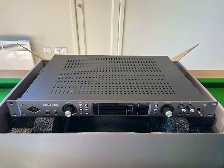 Apollo 8xp hexa core