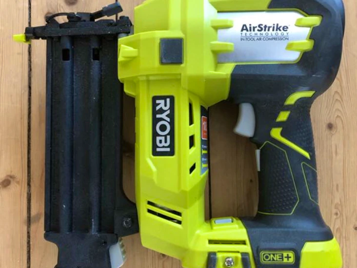 Ryobi dyckertpistol