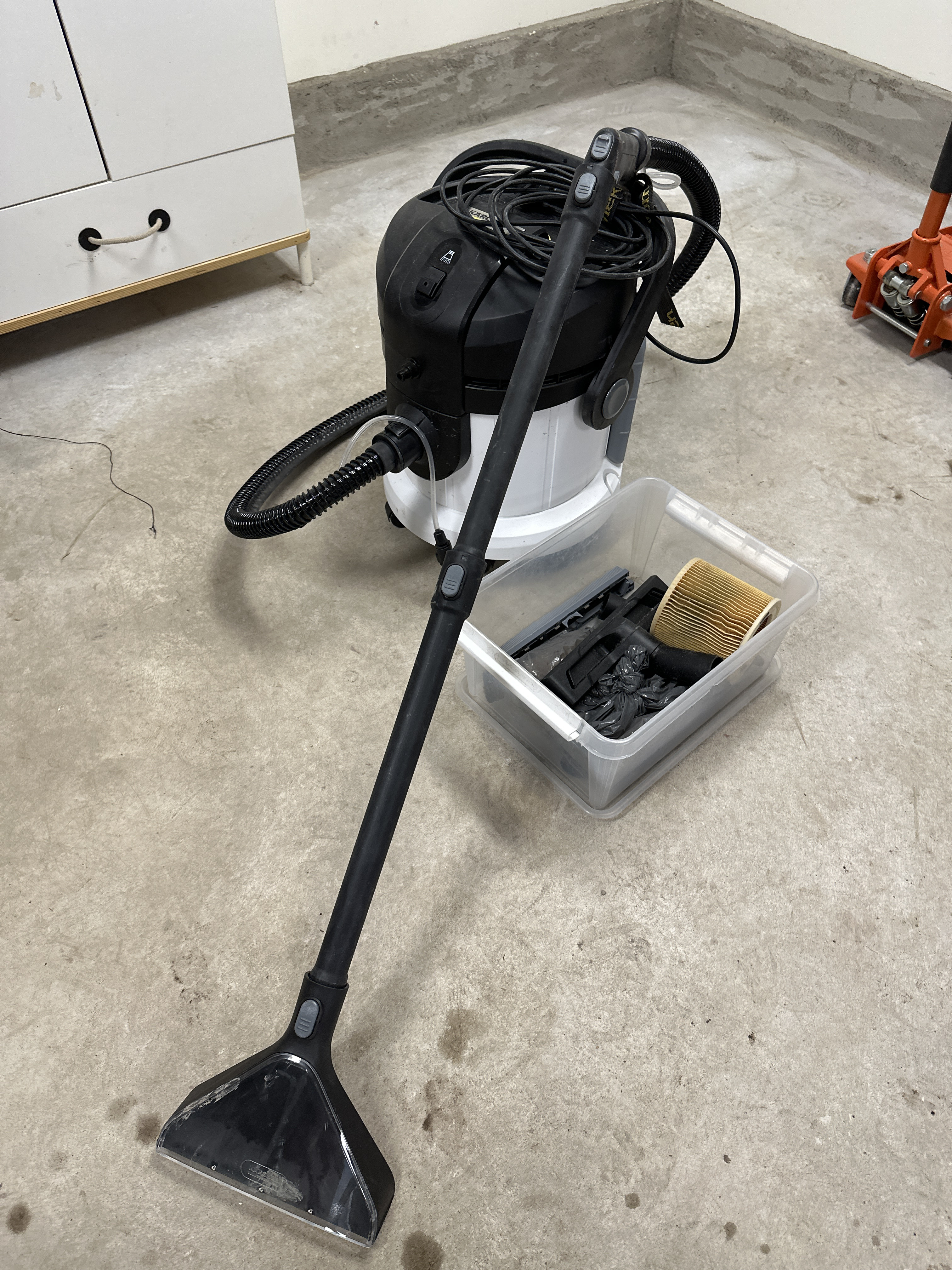 Matt- och textilvårdsmaskin kärcher se4