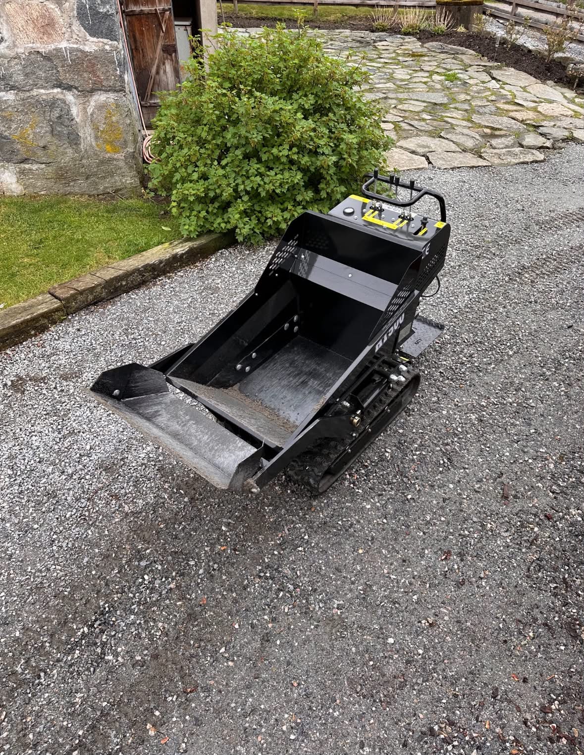 Självlastande minidumper 