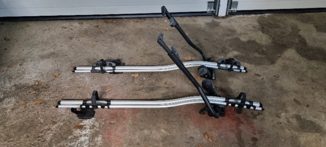 Thule proride 591, två hållare