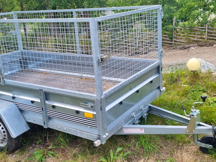 Praktiskt gallersläp