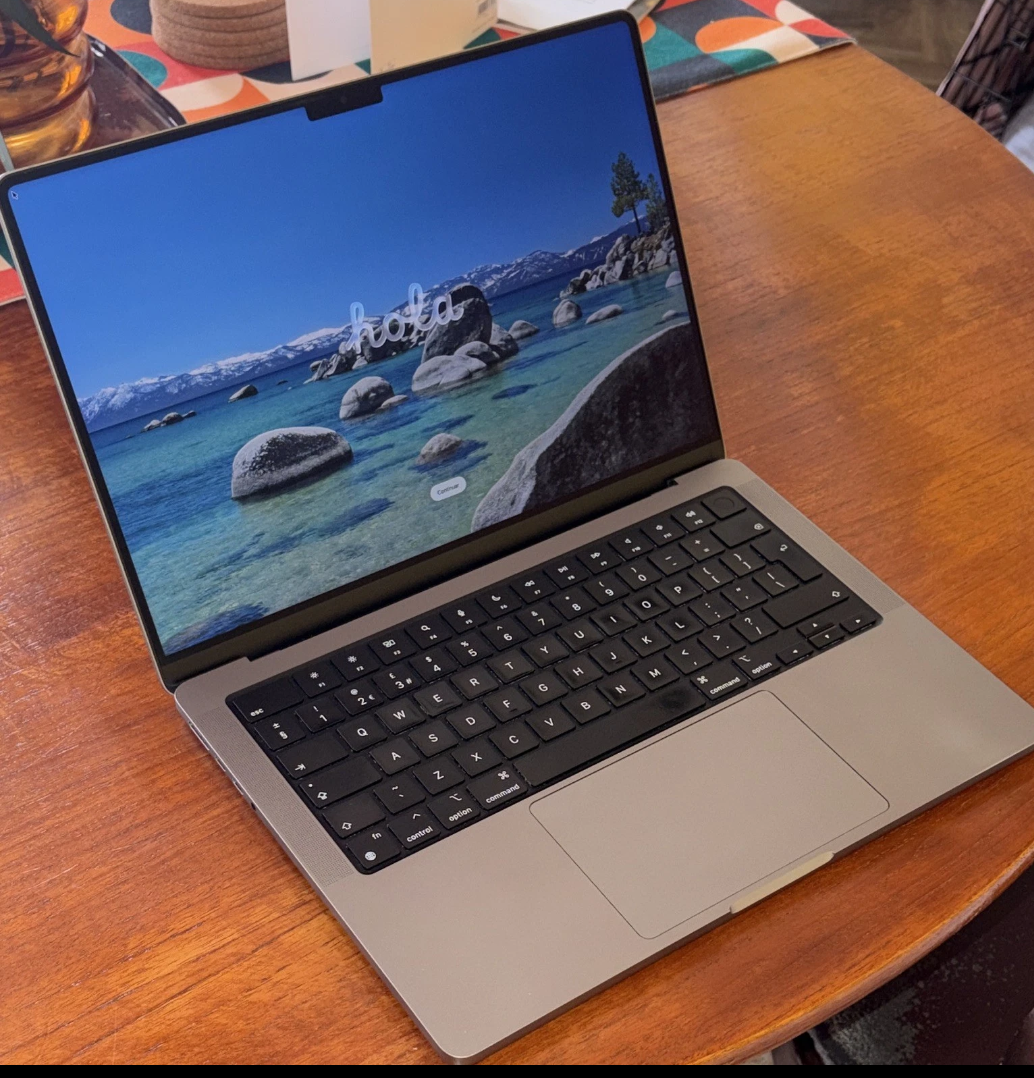 Macbook pro m3 14''