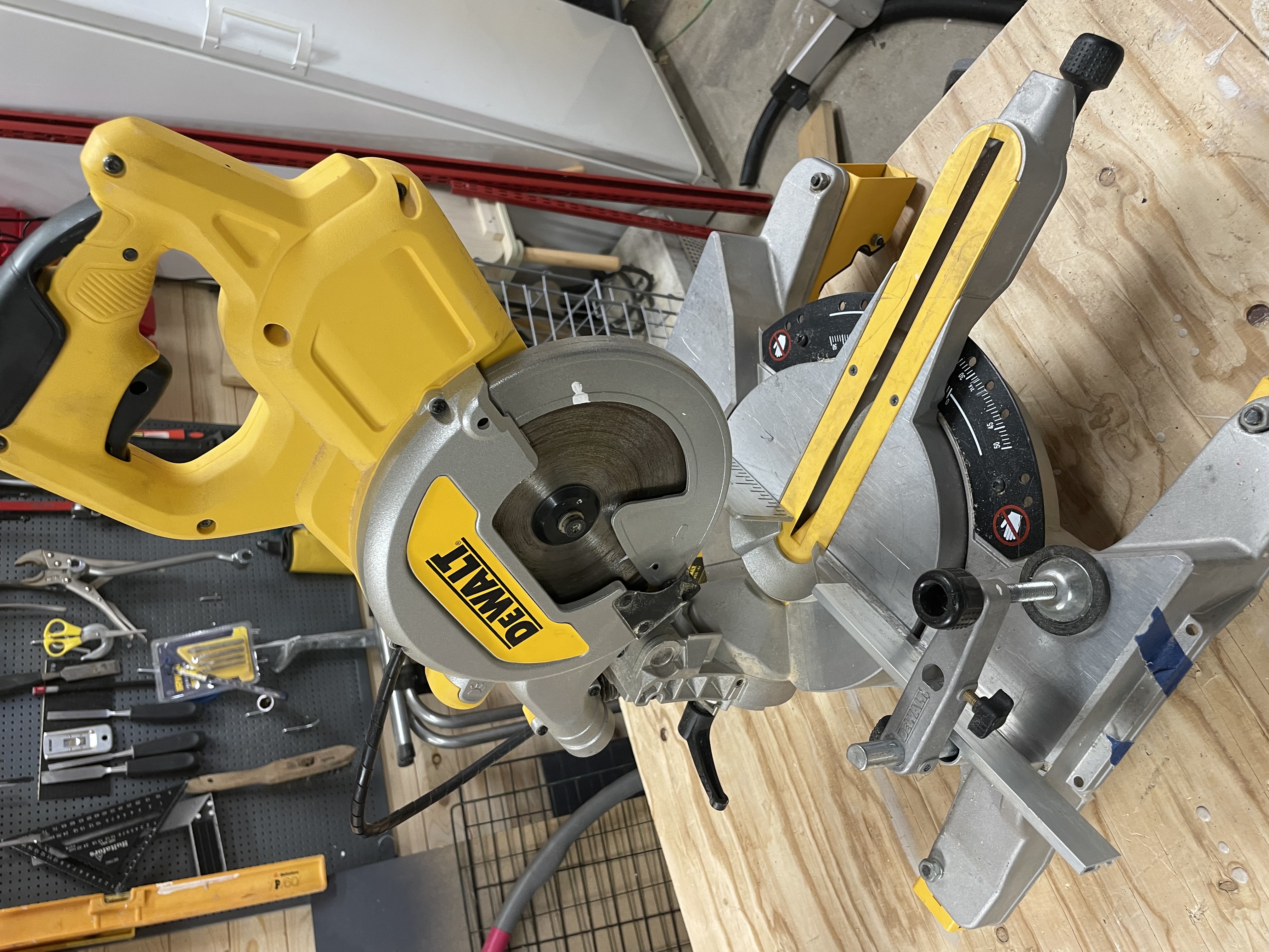Kap& gersåg dewalt