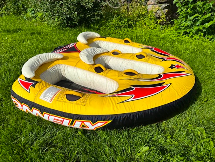 Tube med plass til 3personer