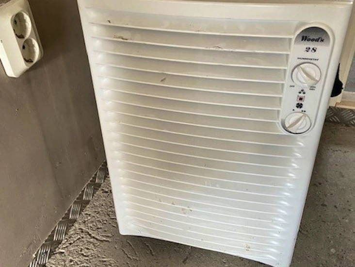 Woods ds28f avfuktare – kraftfull & pålitlig!