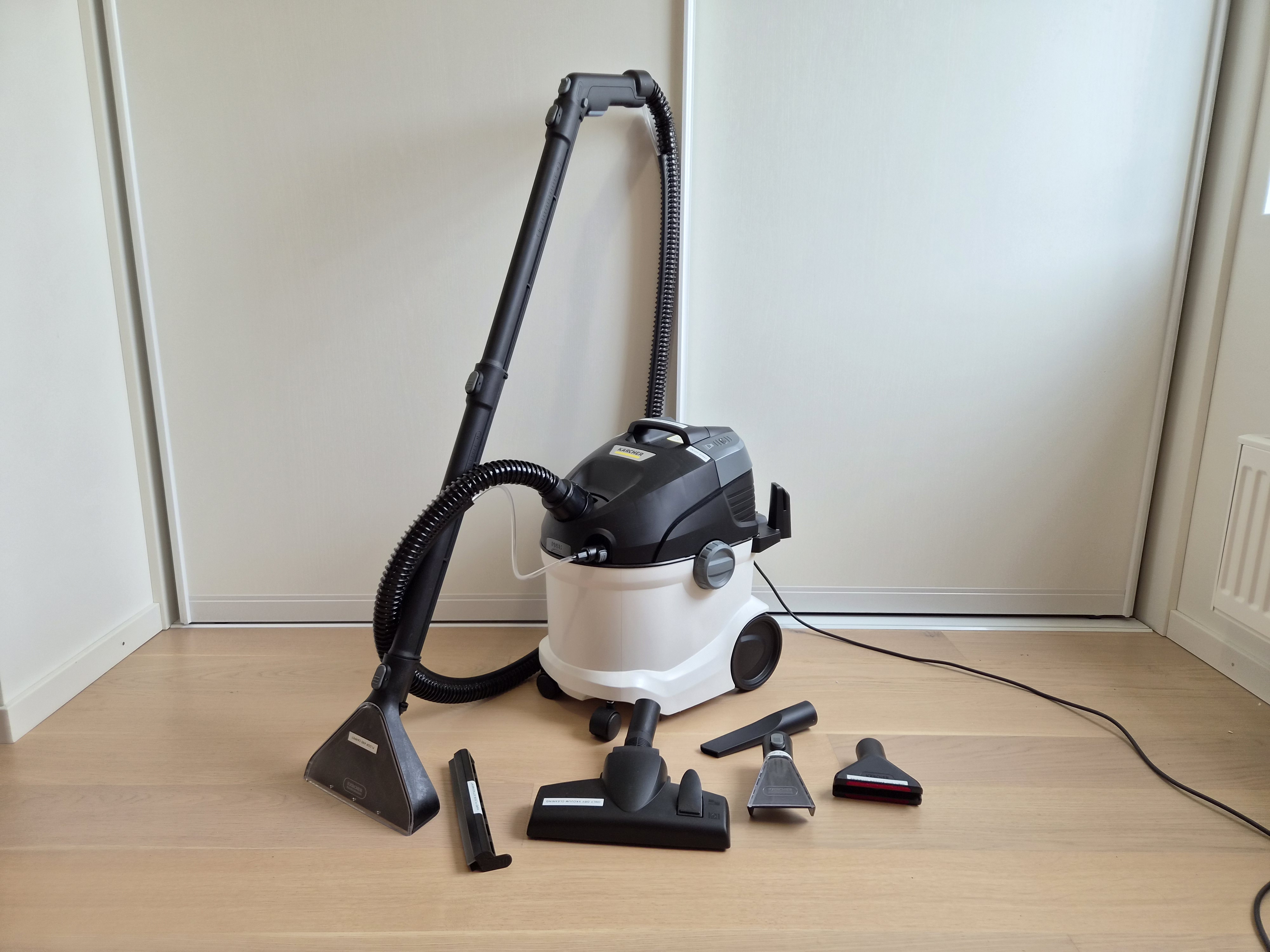 Kärcher tekstilrenser | sofa, tepper og bilseter