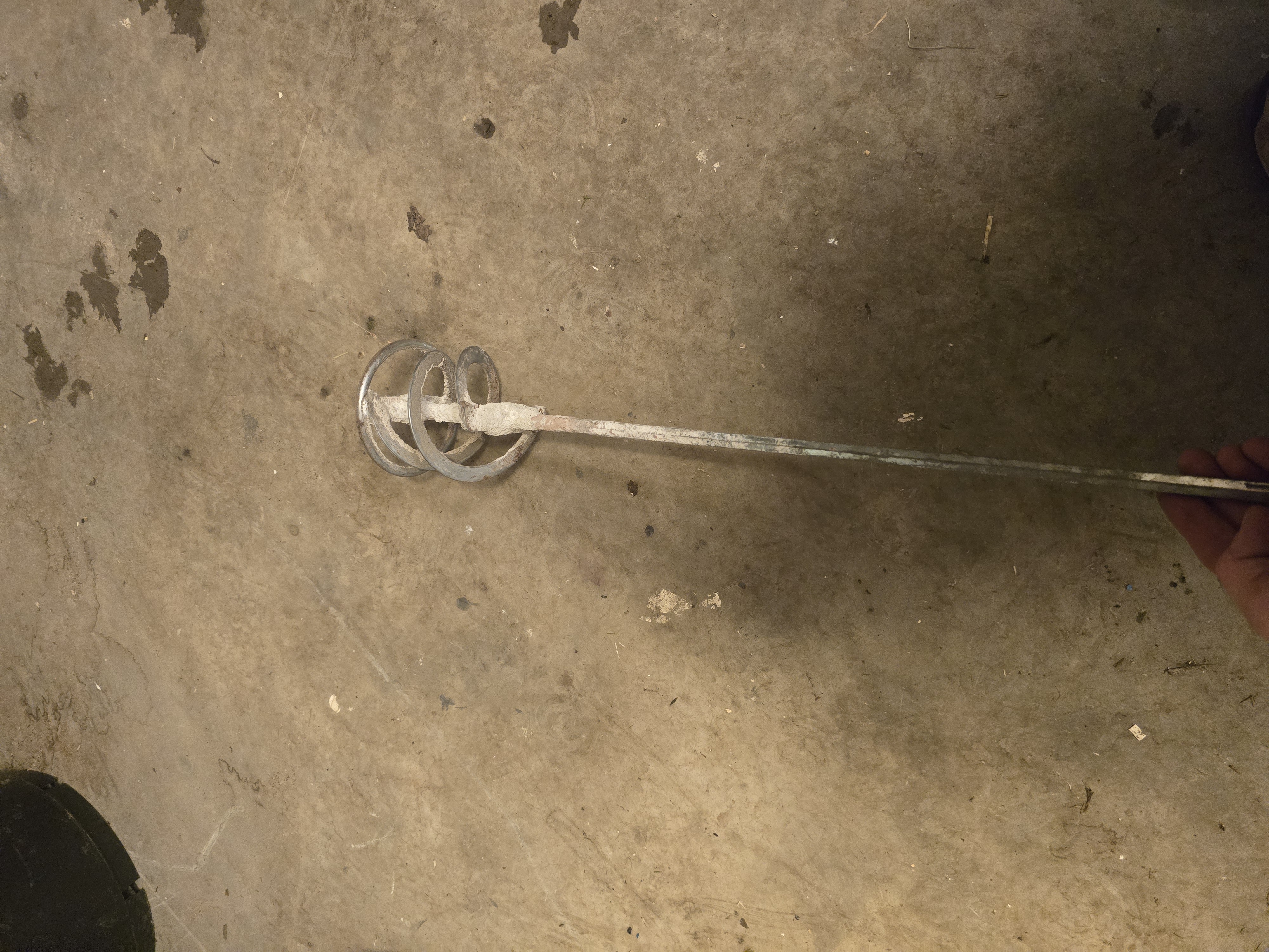 Betongvisp, betongomrörare 