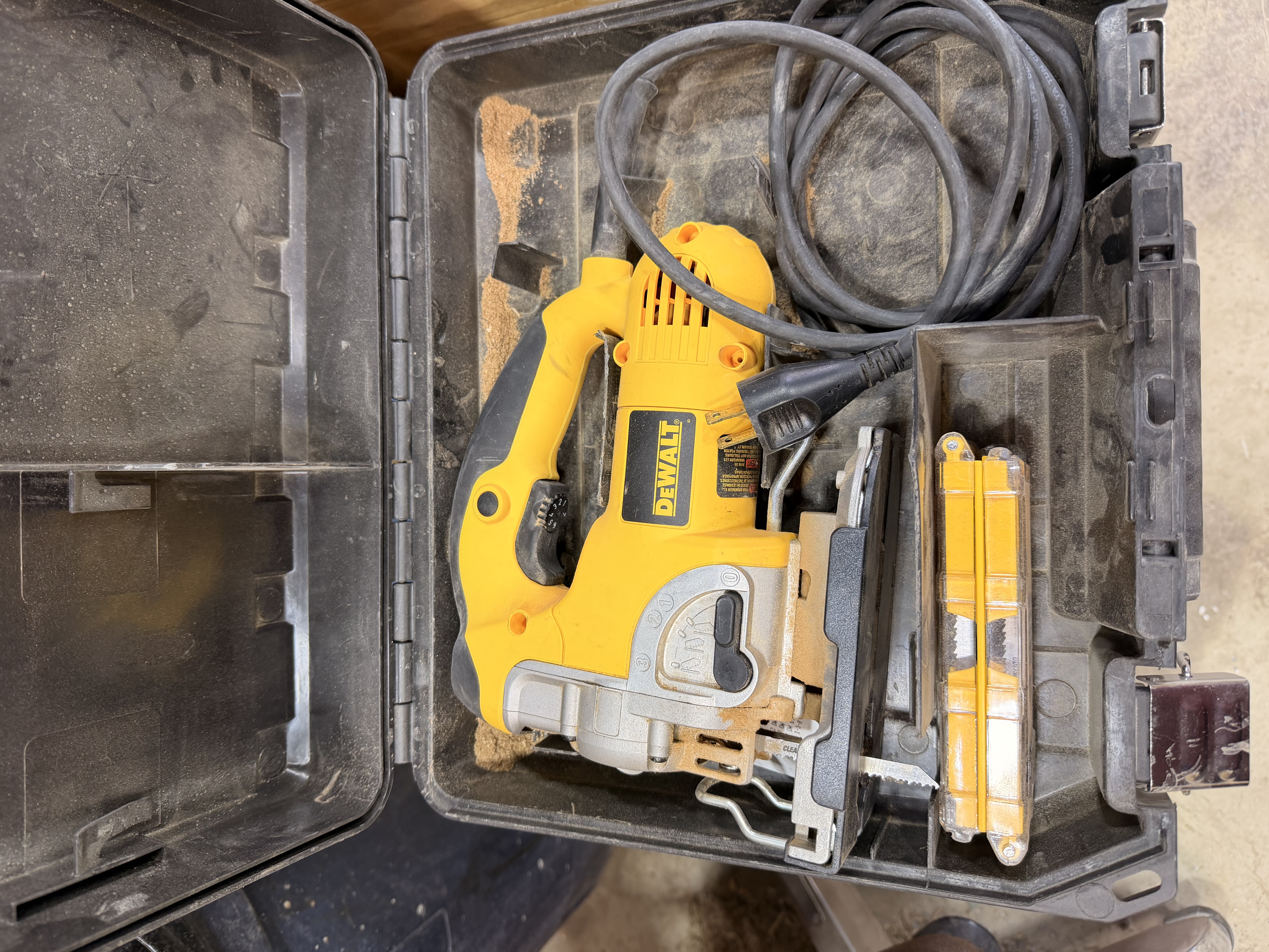 Jig saw 