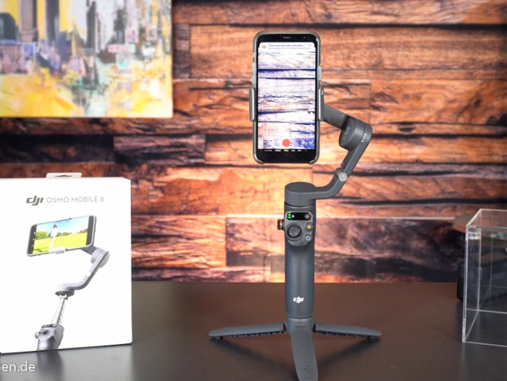 Dji osmo mobile 6 gimbal