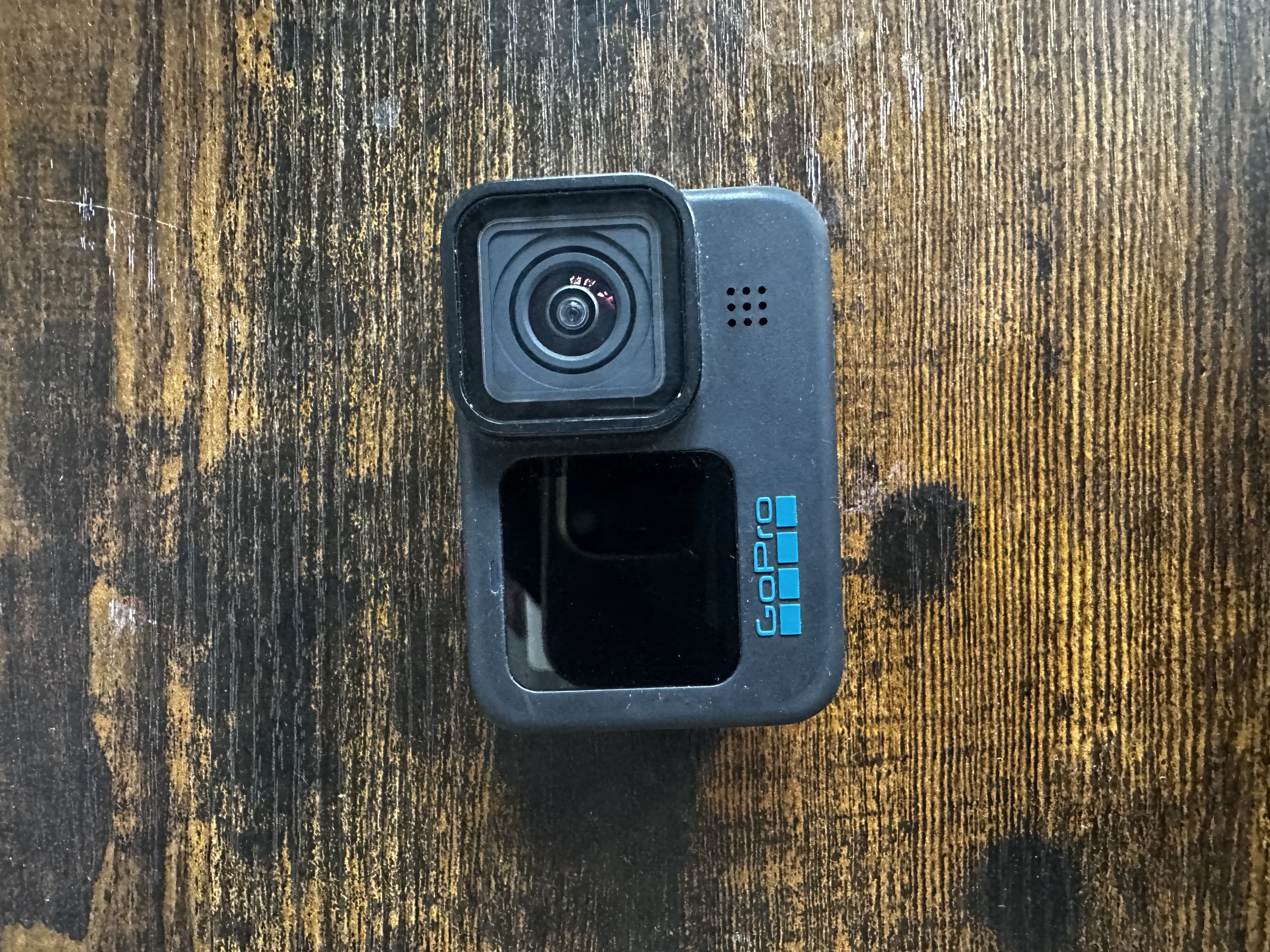 Gopro hero 10 black action cam — perfect for travel & sports
