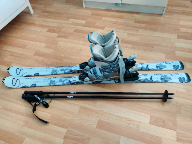 Slalomutstyr til ungdom/dame