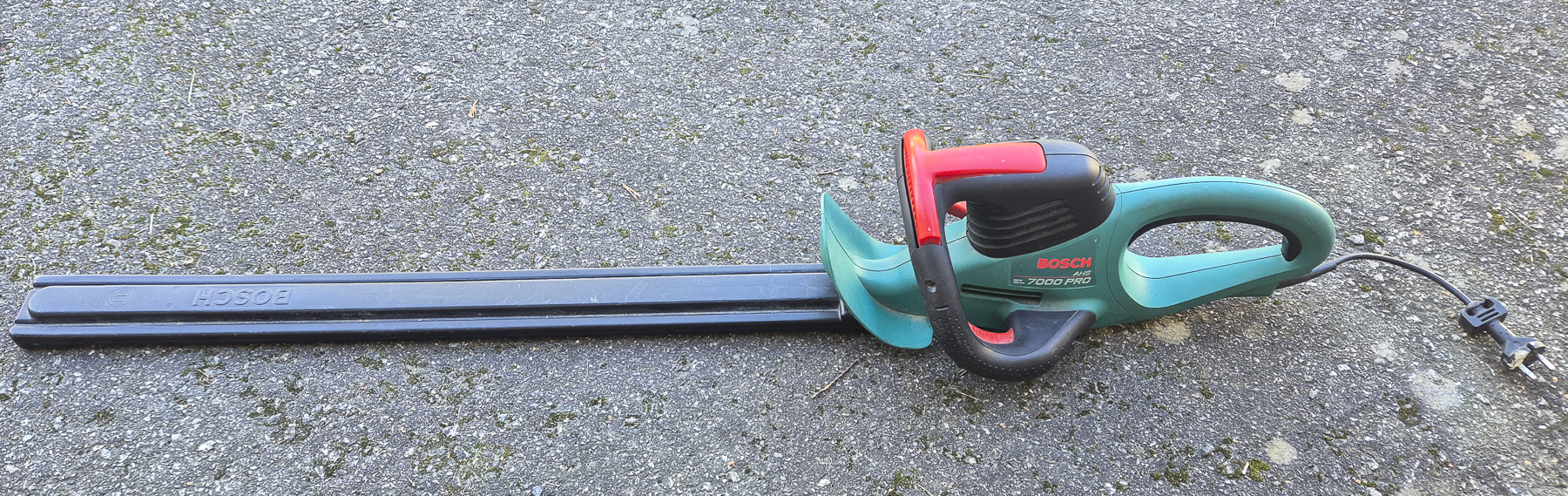 Bosch 7000 ahs pro sähkökäyttöinen pensasleikkuri / pensassaha