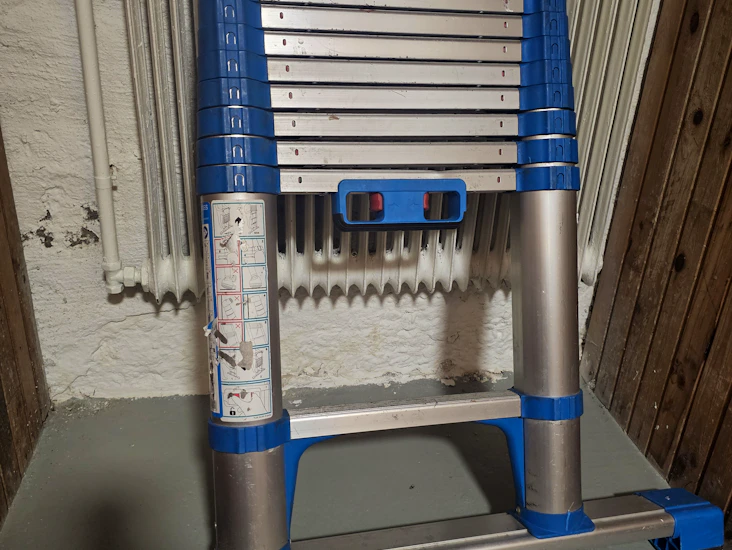 Zarges teleskopstege 3.8m