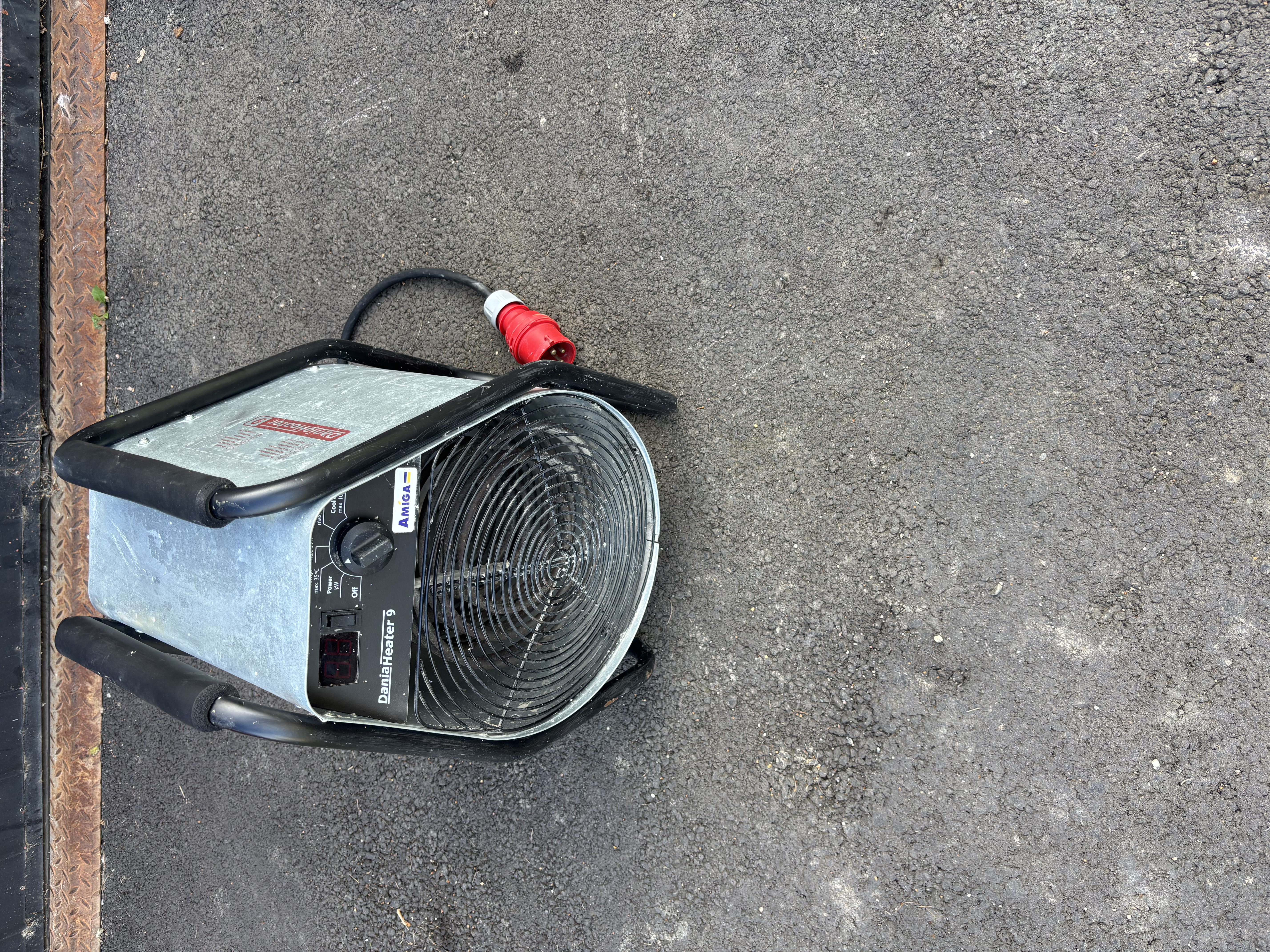 Dania digital värmefläkt 9 kw – kraftfull byggvärmare