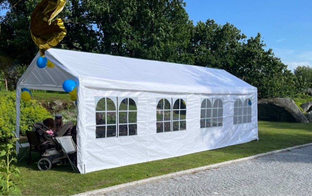 Partytält 3x8m