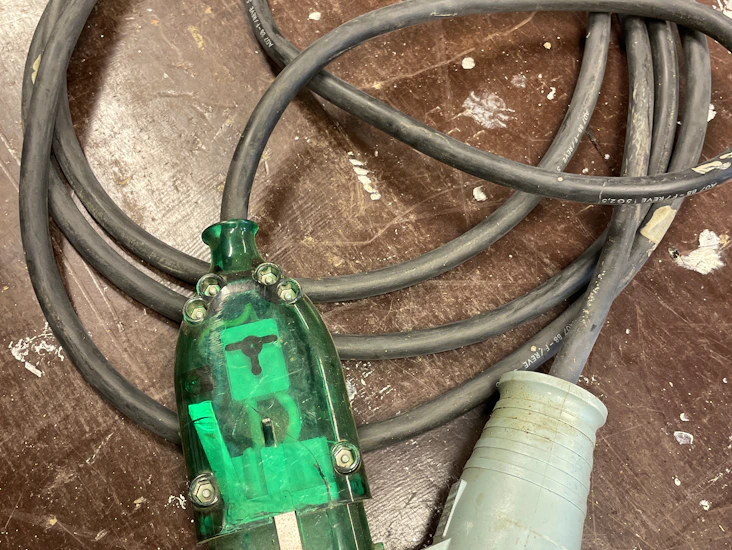 Elkabel äldre och ny trefas