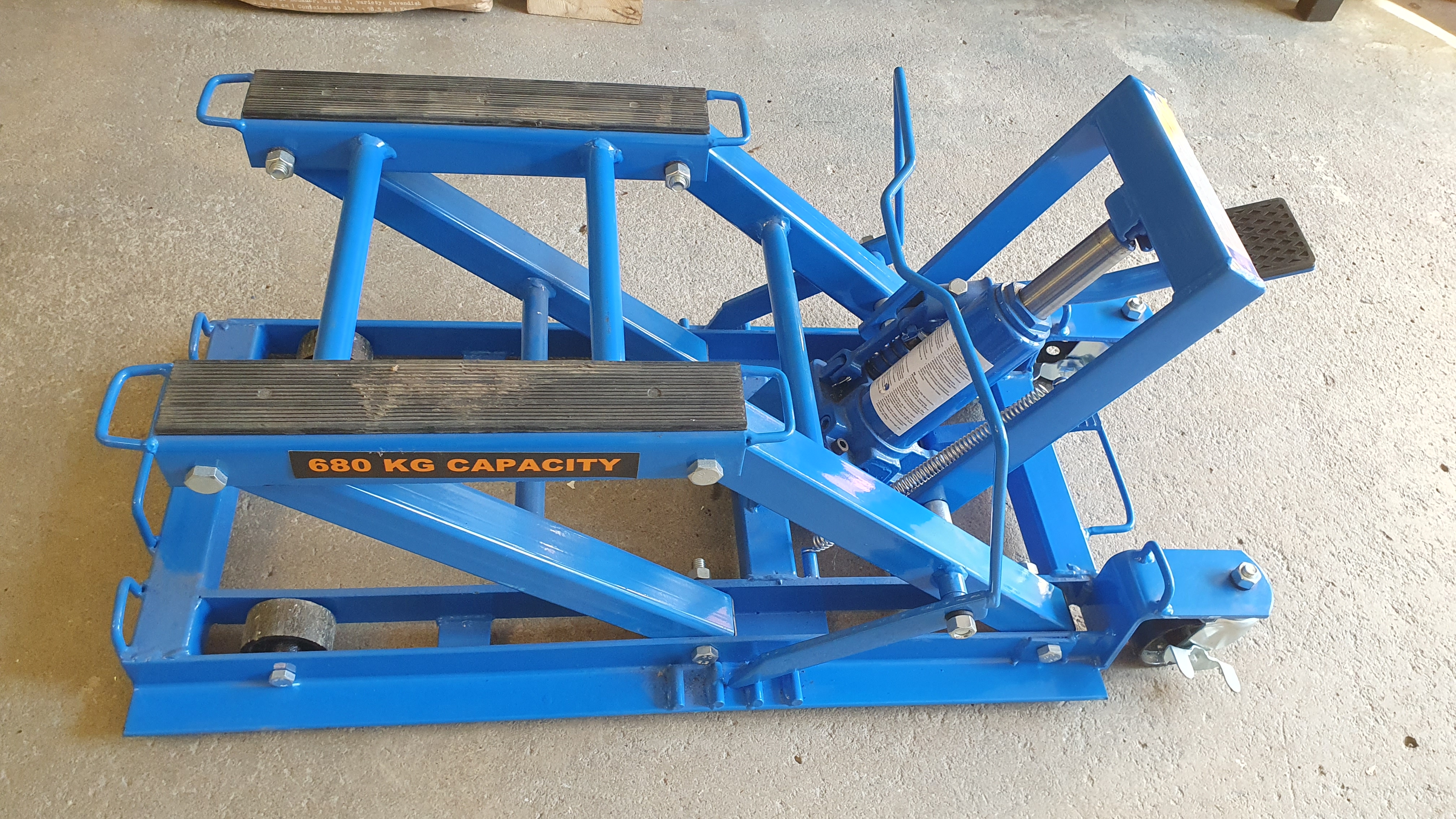 Mc-lyft, 680 kg