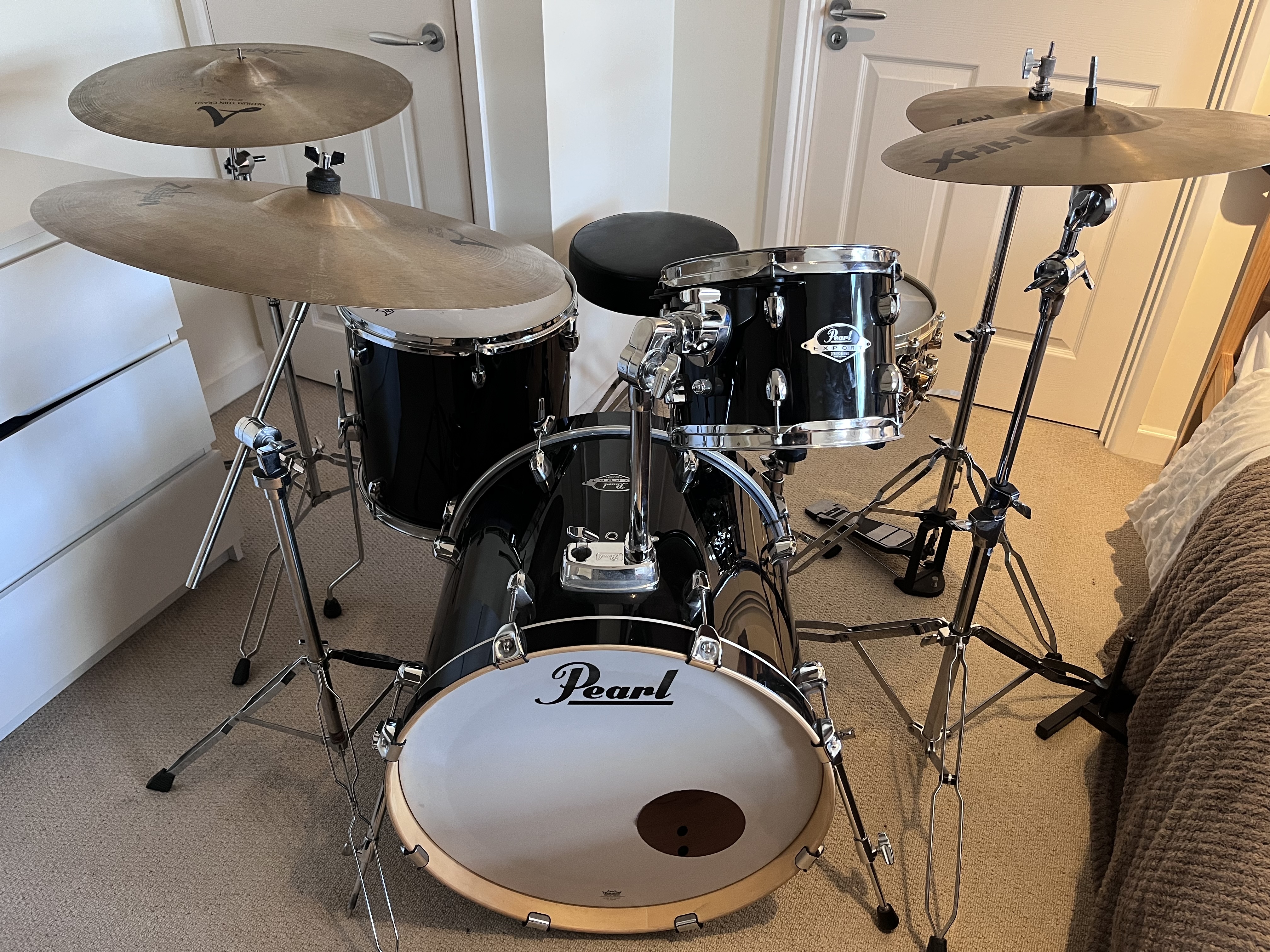 Drum kit - pearl export series