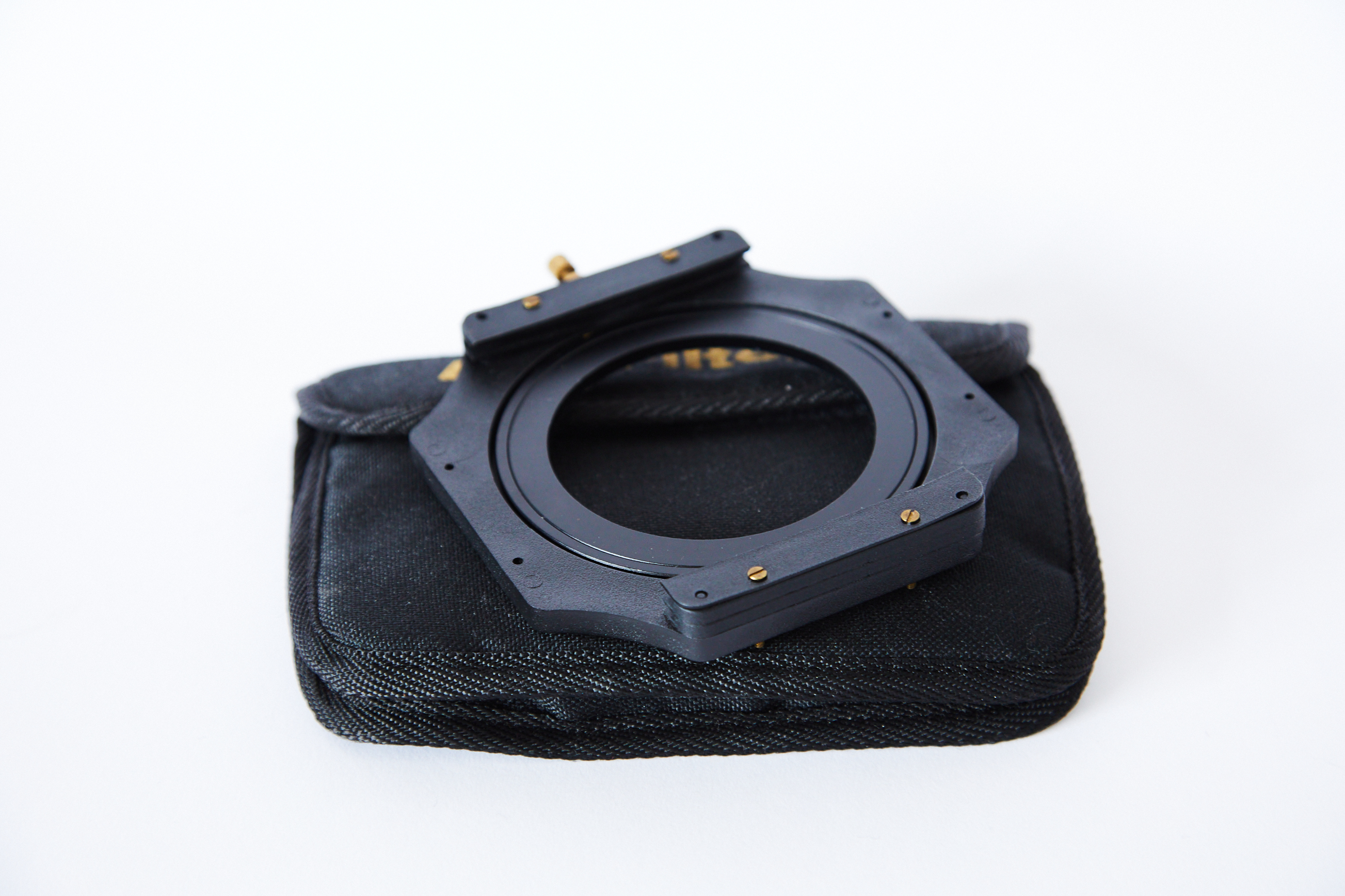 Lee 100 square filter holder and 72mm std ring