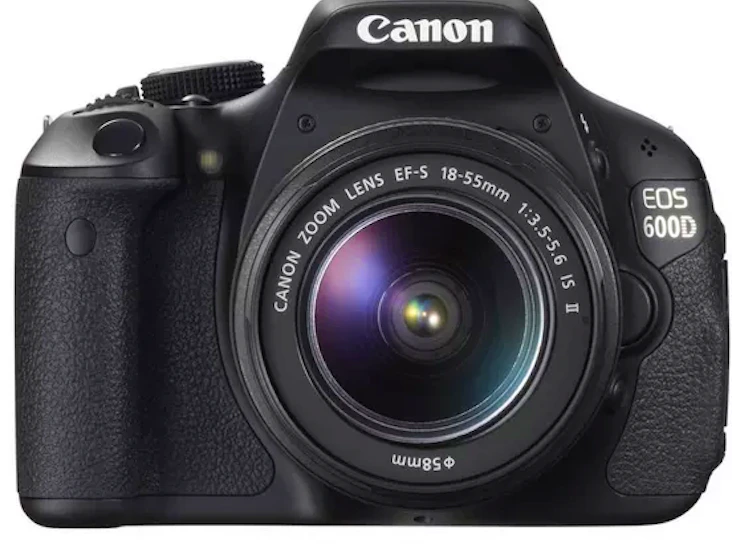Canon eos 600d with 18-55mm lens