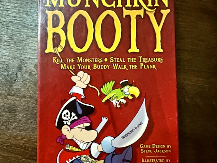 Munchkin booty with fish and ships expansion