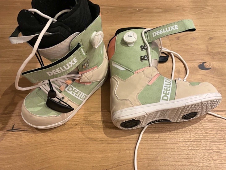 Snowboardsko i str. 40,5