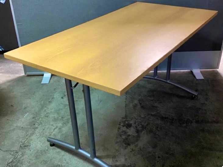 Fällbara bord 3 st 12 pers