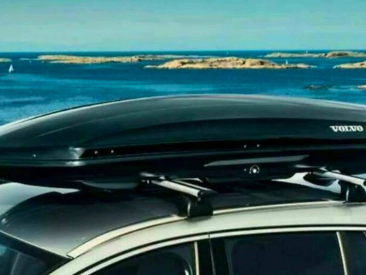 Iso, helppokäyttöinen suksiboksi