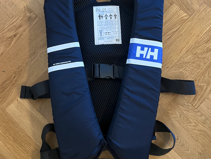 Seglarväst helly hansen comfort compact 50n