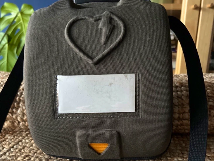 Hjärtstartare, lätt att ta med