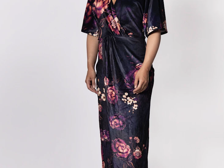 Nelly trend kjole i fløyel, str. 36