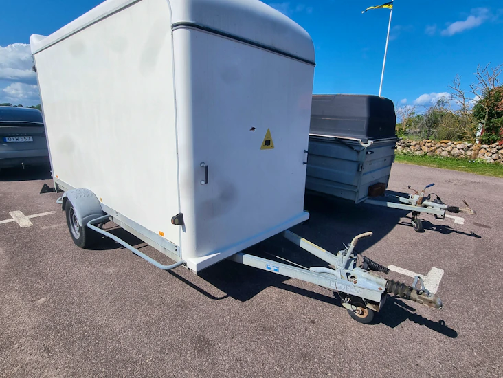 Flyttsläp, skåpsläp, släpkärra