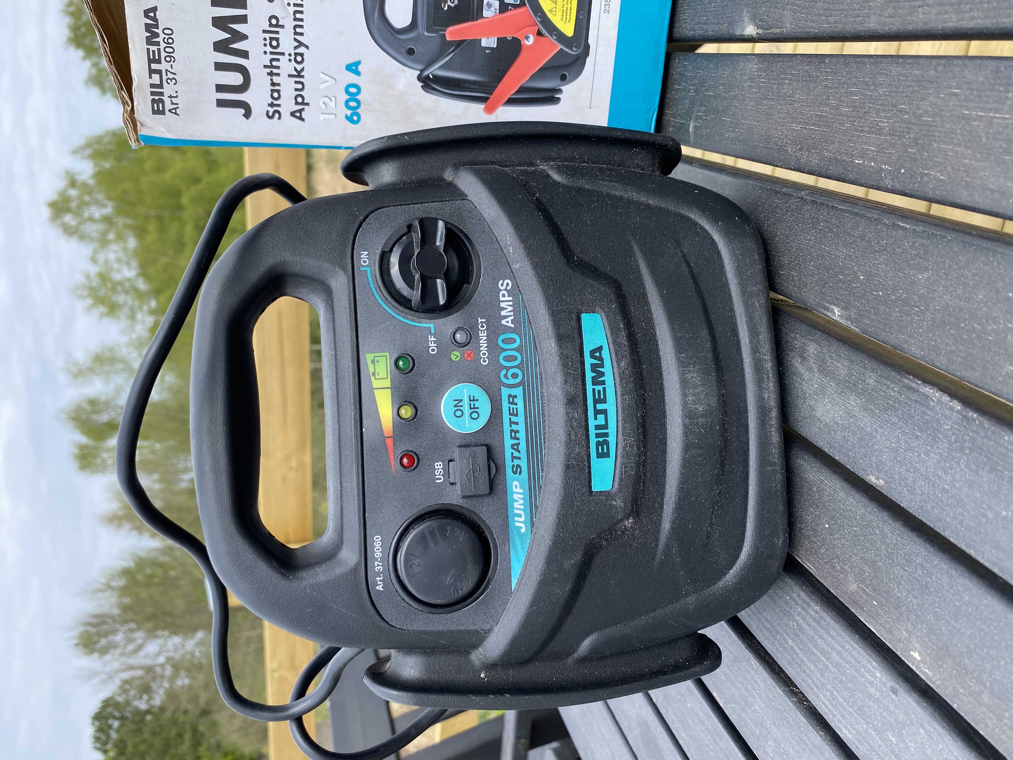 Jump starter
