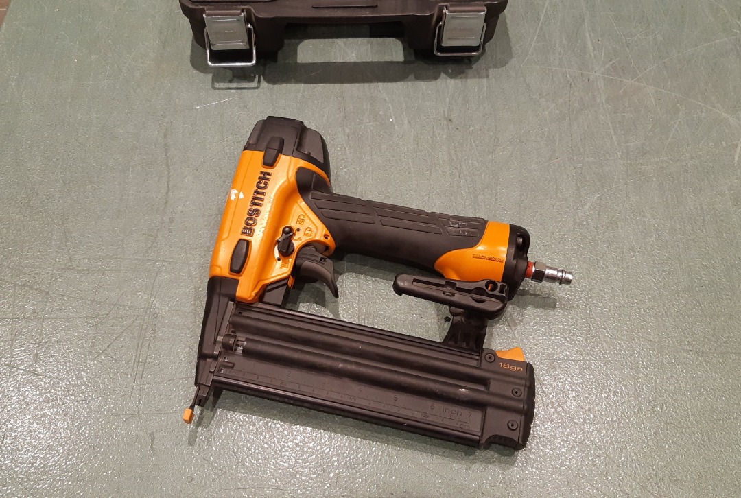 Dyckertpistol spikpistol max 55 mm - för kompressor