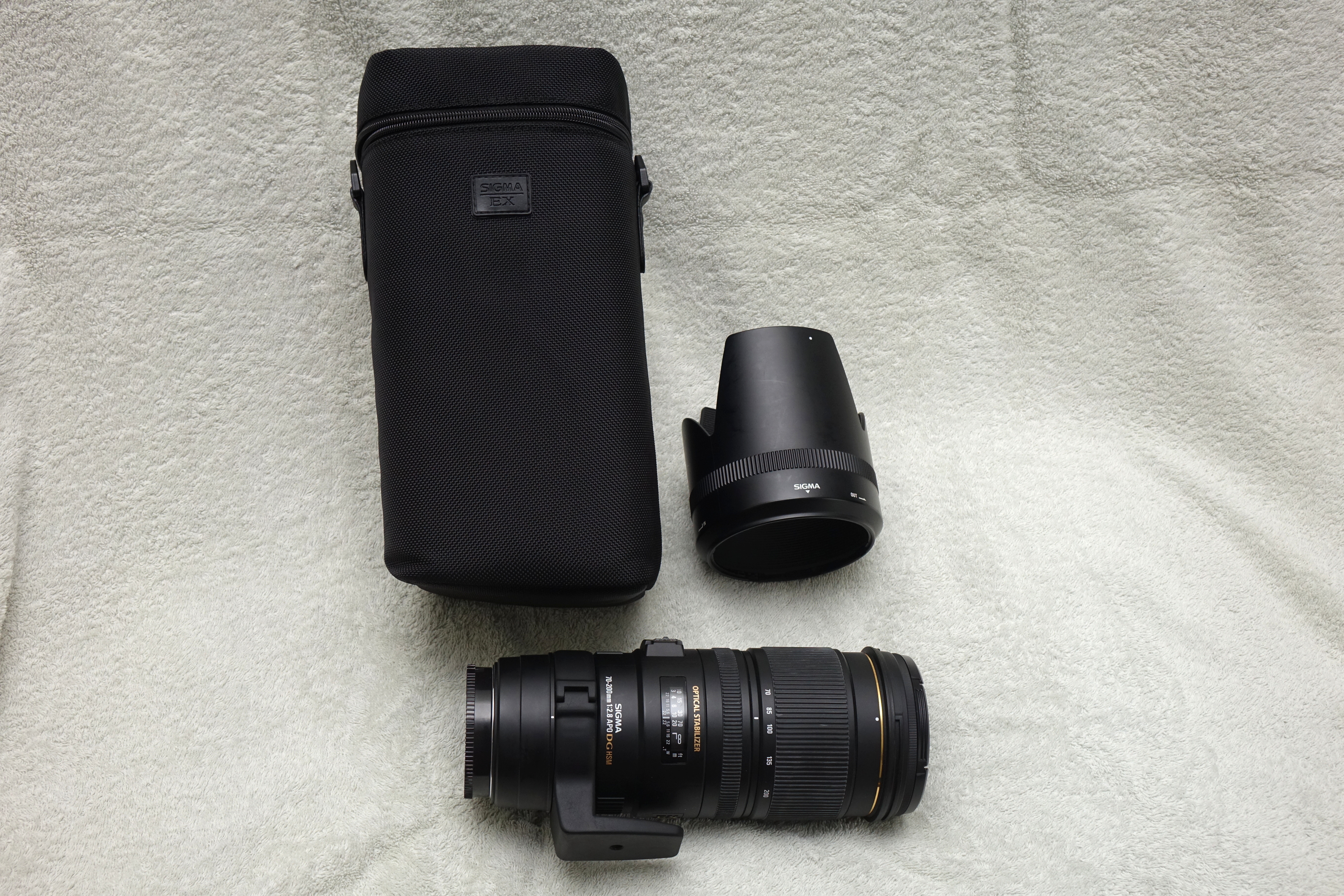 Sigma ex 70-200mm f2.8 dg hsm os lens (sony a-mount)
