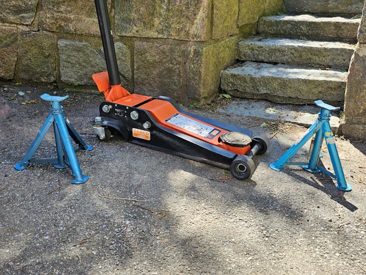 Bahco domkraft 3 ton inkl pallbockar