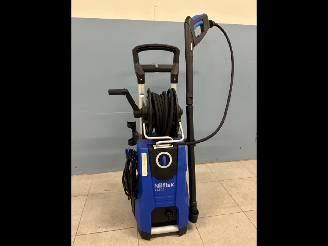 Nilfisk e 150.1 høytrykkspyler med tilbehør