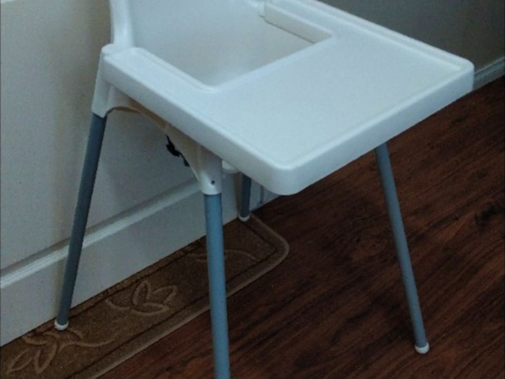 Ikean antilop syöttötuoli