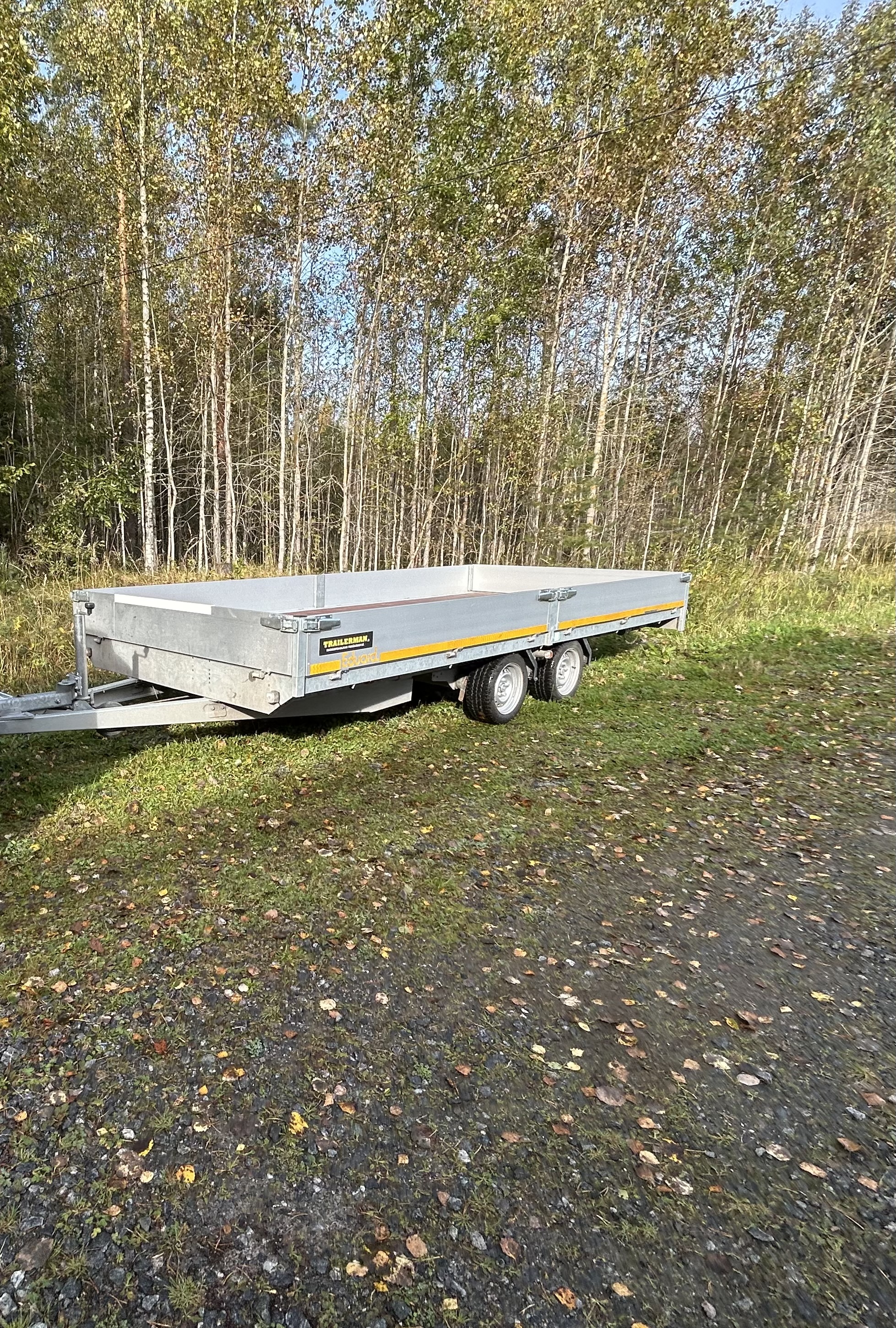 Lavetti / autotraileri 3500 kg, 506x220, vinssi ja ajosillat