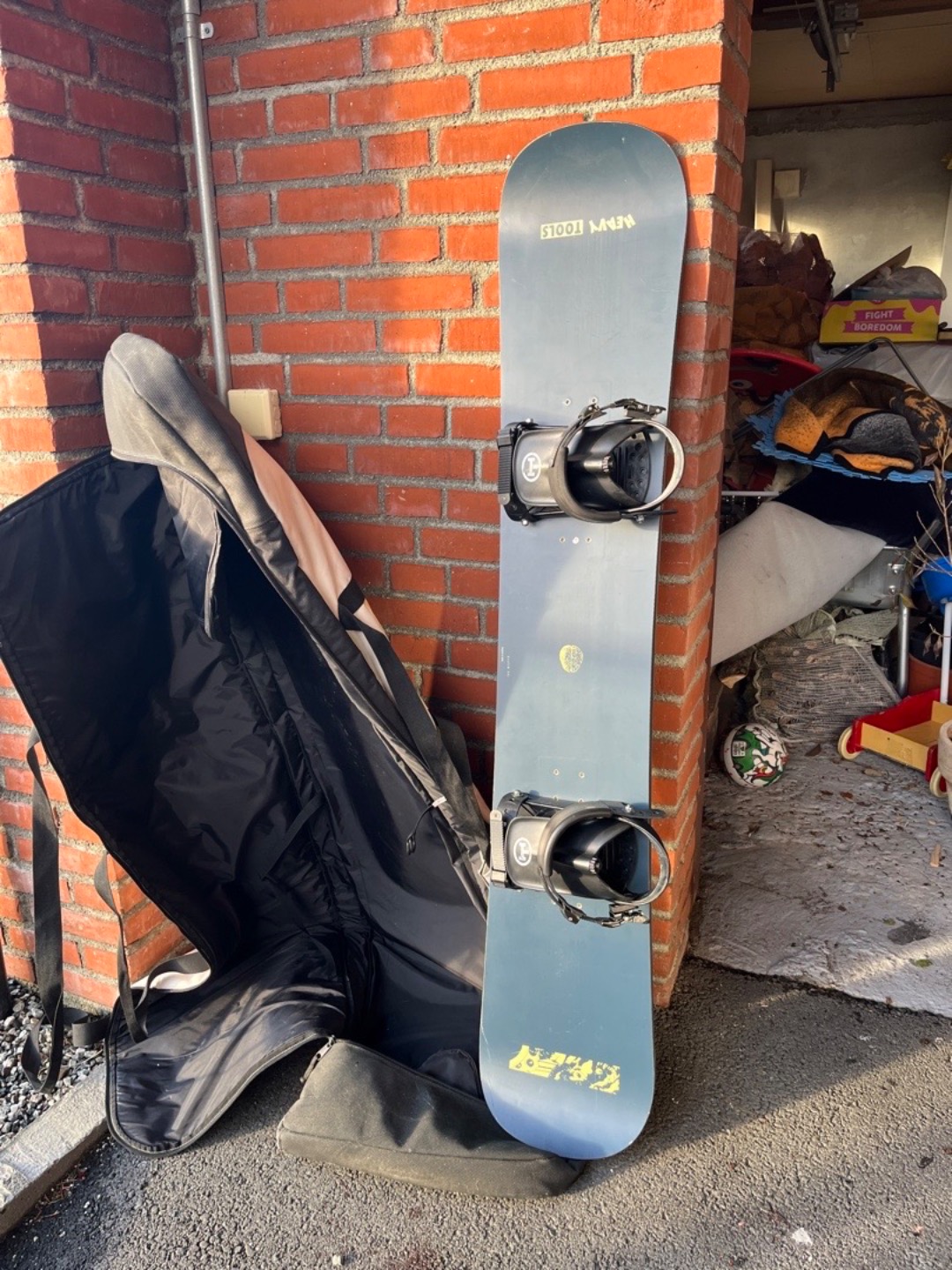Heavy tools snowboard (151cm)